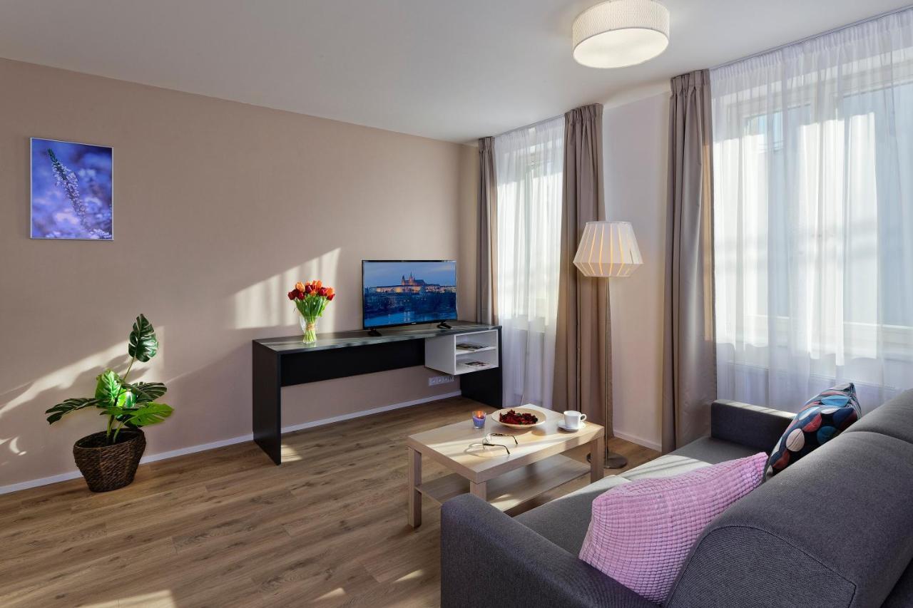 Downtown Jugoslavska Apart-hotel 4*